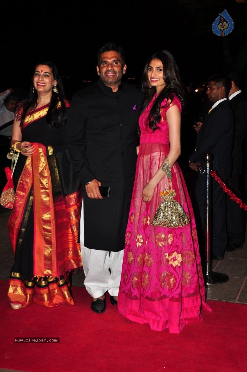 Top Celebs at Arpita Khan Wedding Reception 02 - 111 / 265 photos