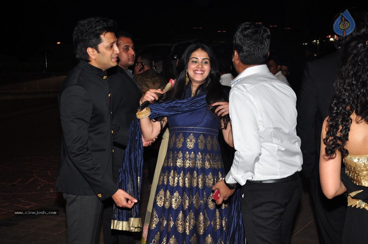 Top Celebs at Arpita Khan Wedding Reception 02 - 164 / 265 photos