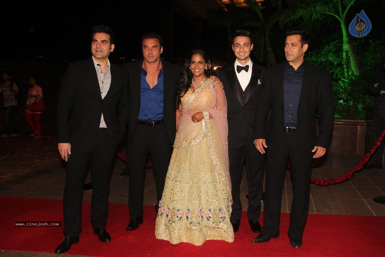 Top Celebs at Arpita Khan Wedding Reception 02 - 176 / 265 photos