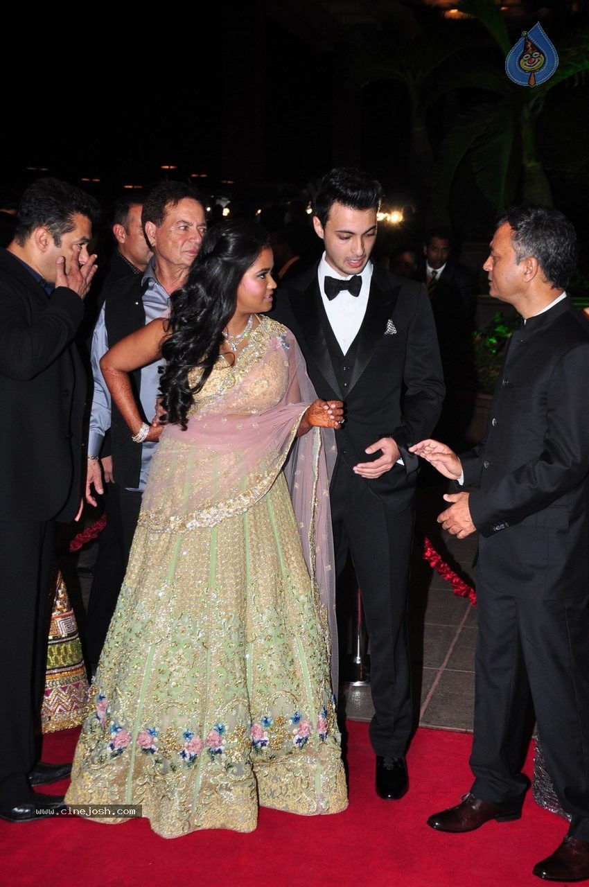 Top Celebs at Arpita Khan Wedding Reception 02 - 200 / 265 photos