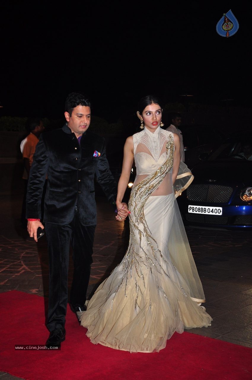 Top Celebs at Arpita Khan Wedding Reception 03 - 15 / 268 photos