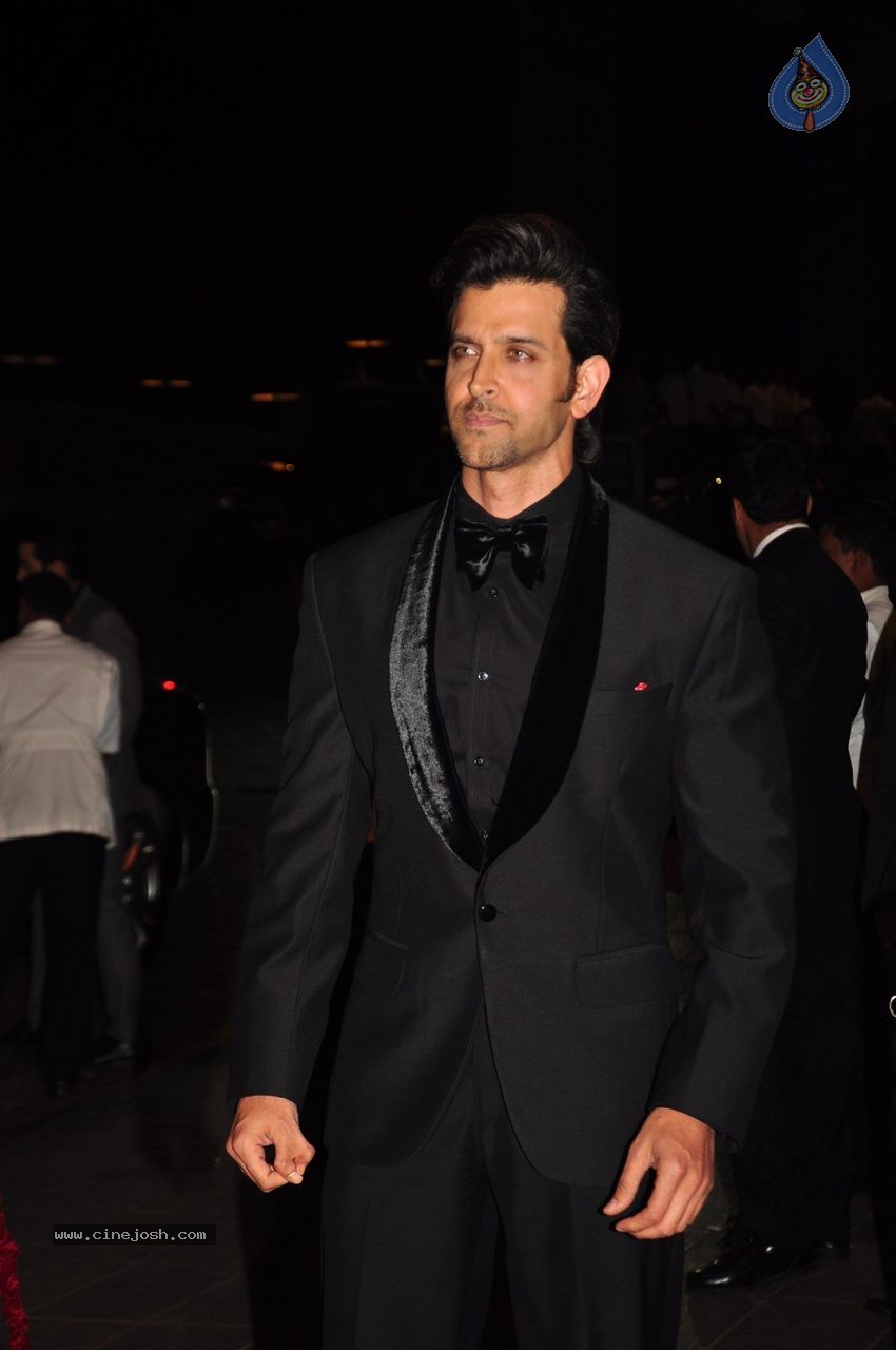 Top Celebs at Arpita Khan Wedding Reception 03 - 31 / 268 photos