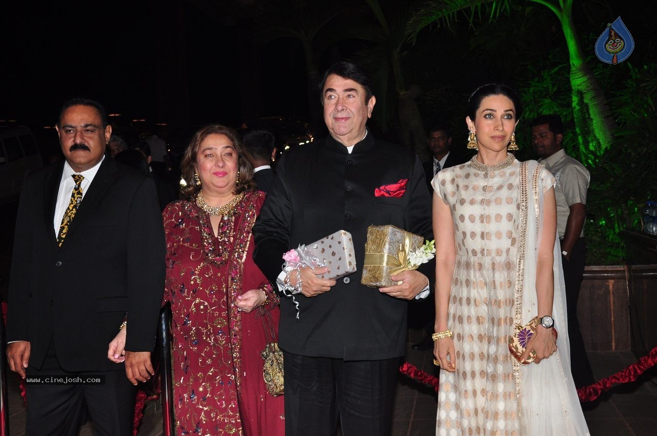 Top Celebs at Arpita Khan Wedding Reception 03 - 33 / 268 photos
