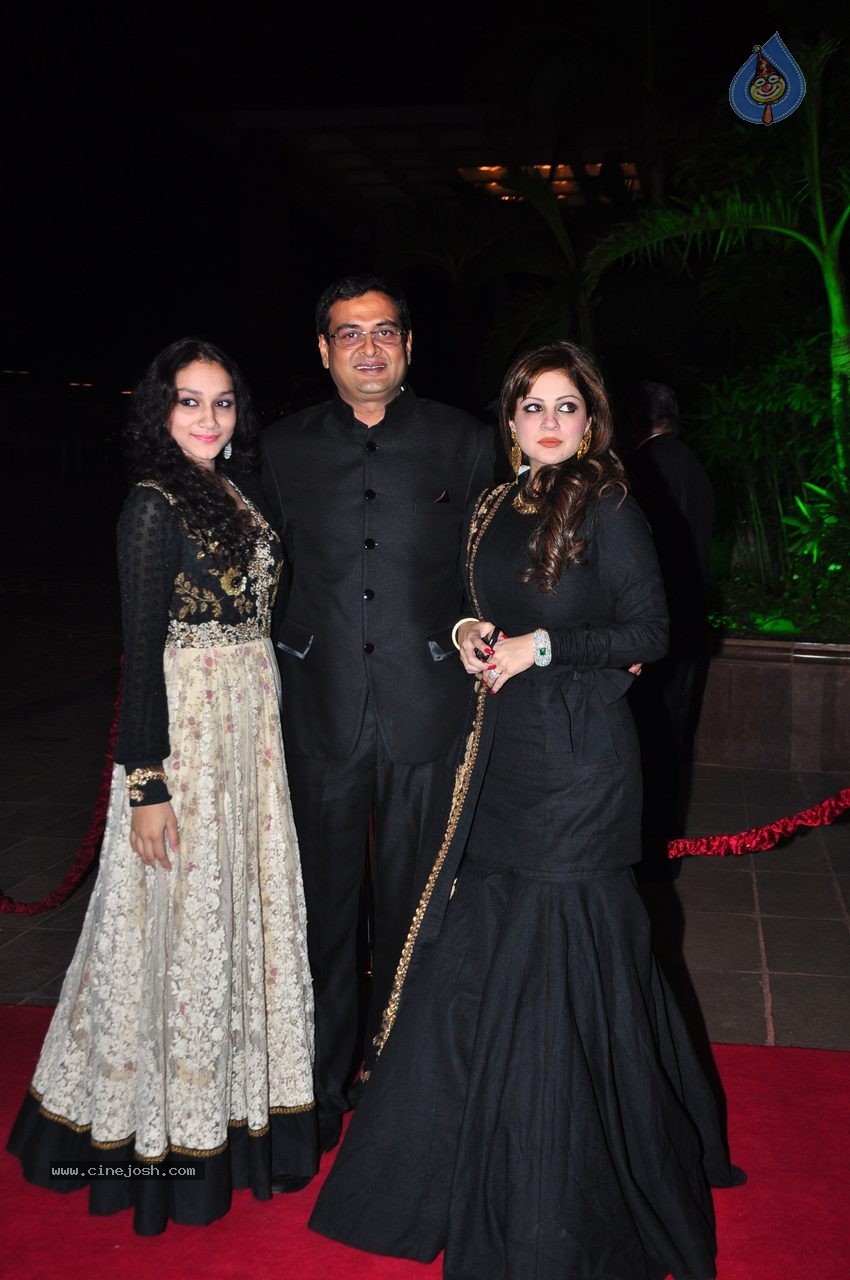Top Celebs at Arpita Khan Wedding Reception 03 - 47 / 268 photos