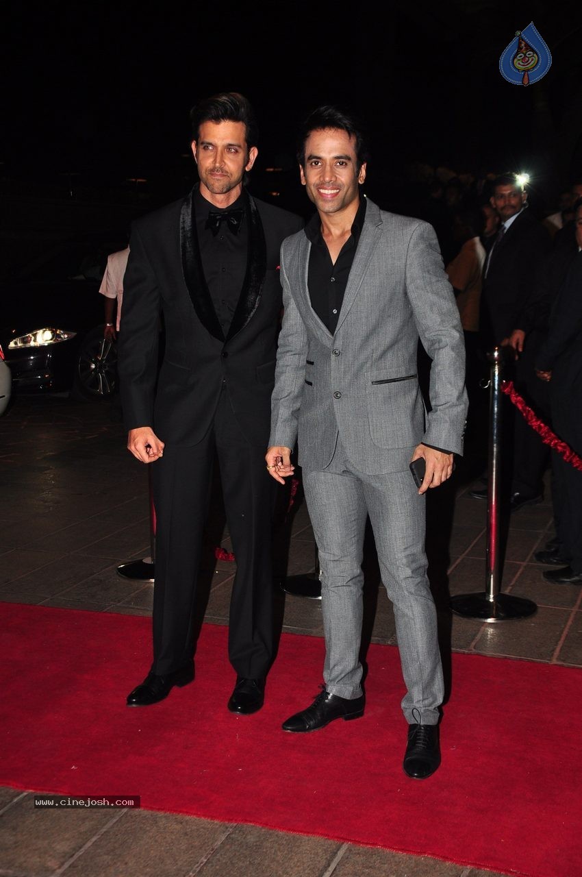 Top Celebs at Arpita Khan Wedding Reception 03 - 56 / 268 photos