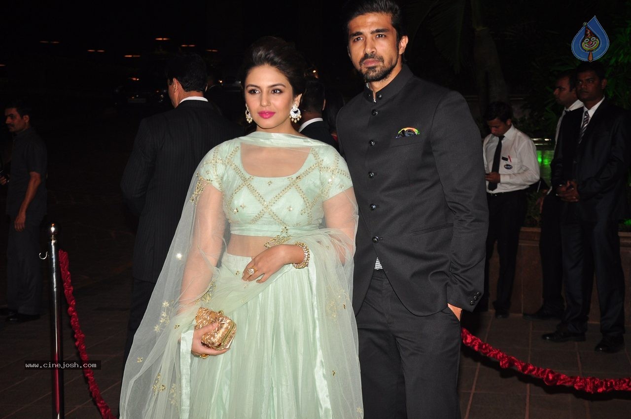 Top Celebs at Arpita Khan Wedding Reception 03 - 77 / 268 photos