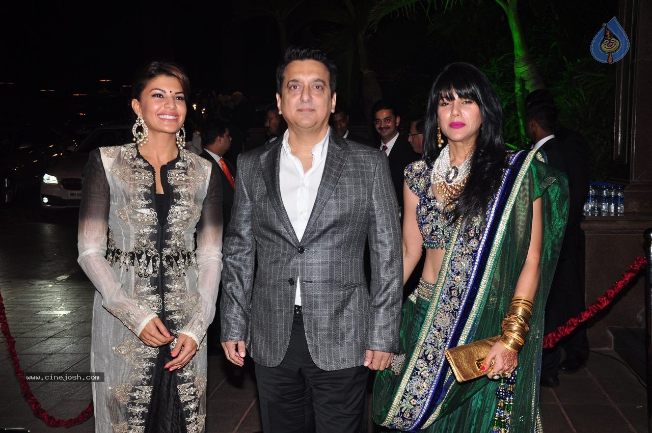 Top Celebs at Arpita Khan Wedding Reception 03 - 119 / 268 photos