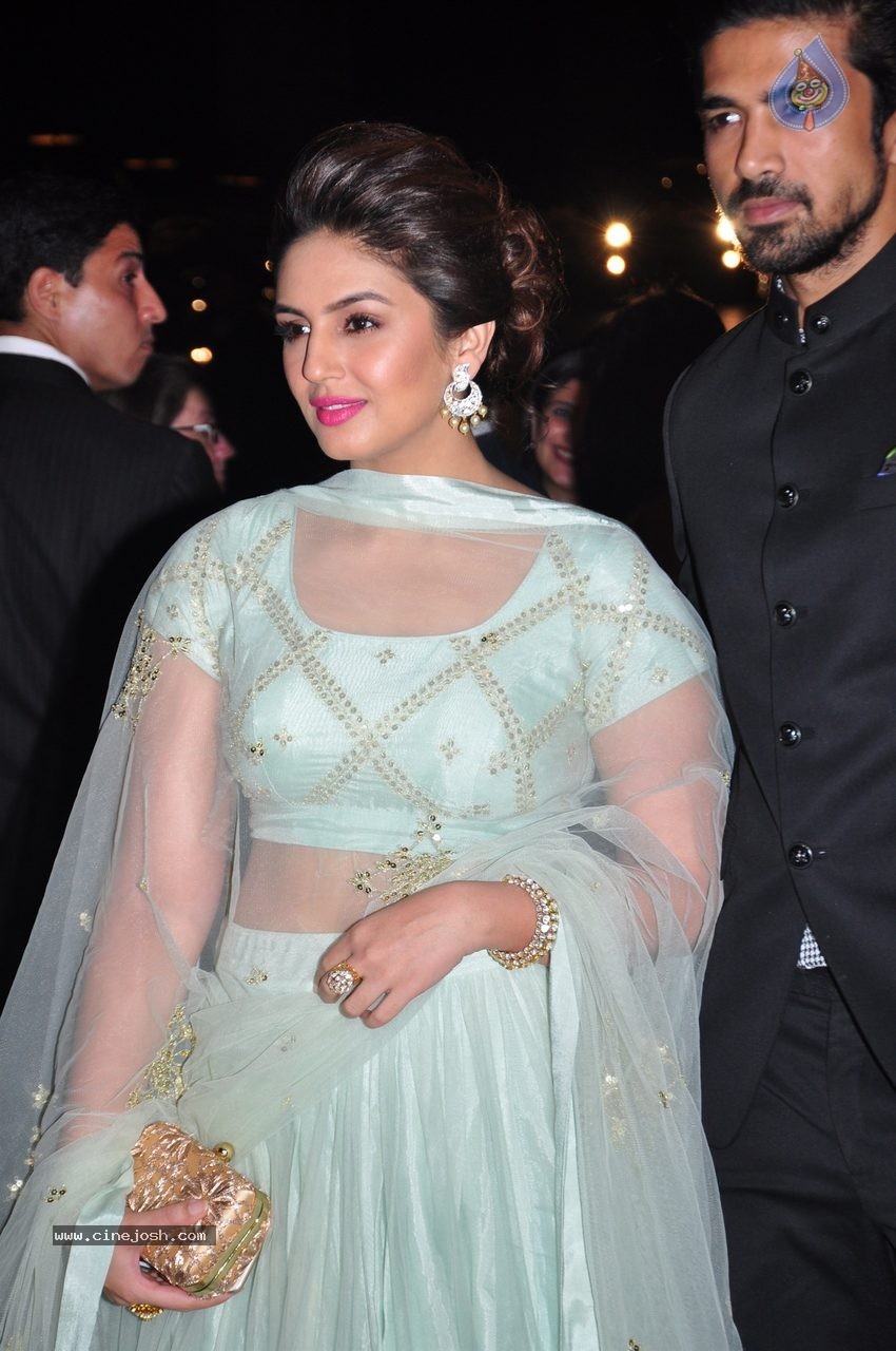 Top Celebs at Arpita Khan Wedding Reception 03 - 123 / 268 photos
