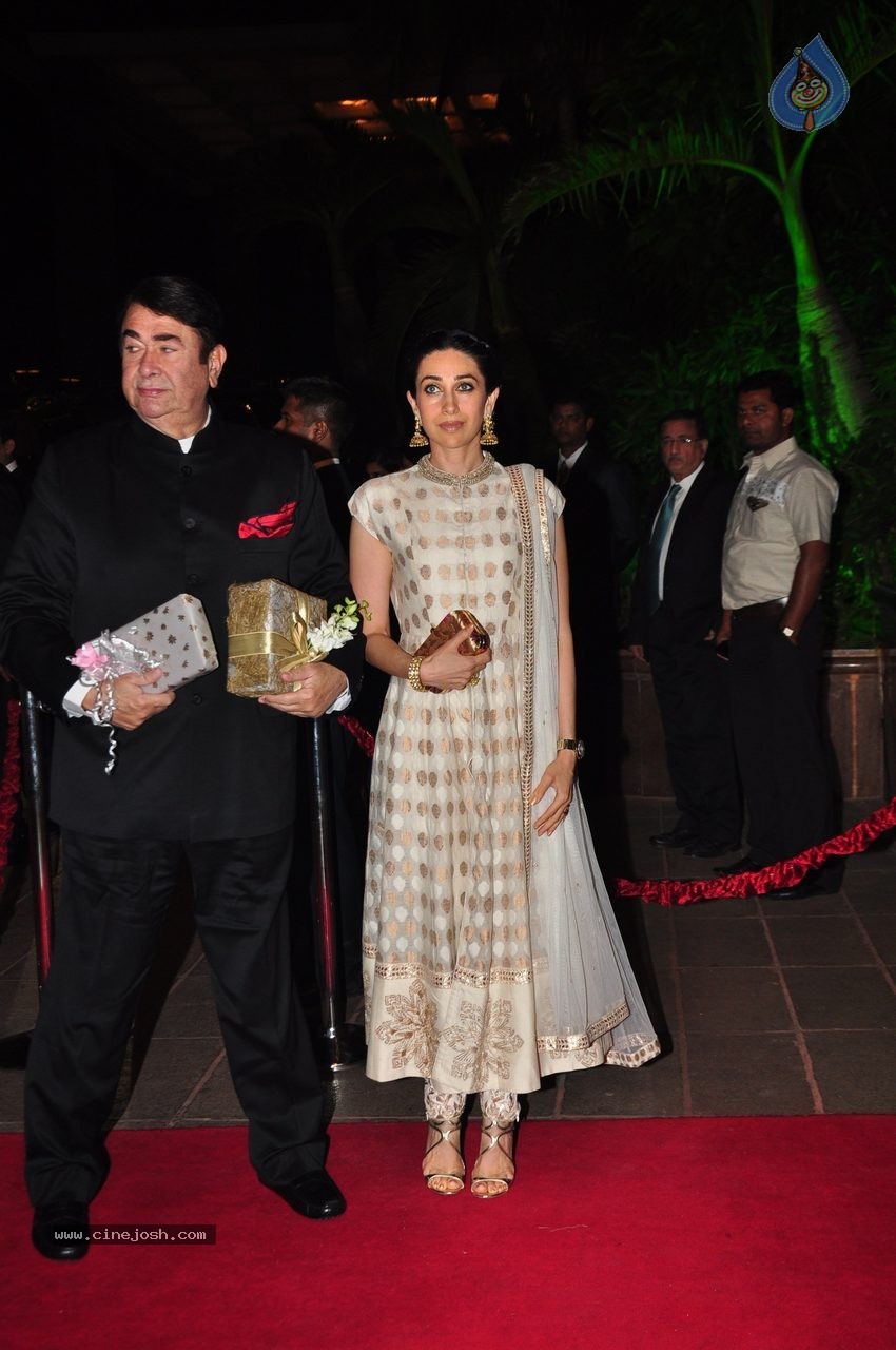 Top Celebs at Arpita Khan Wedding Reception 03 - 190 / 268 photos
