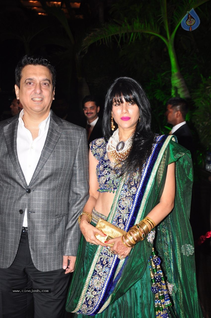 Top Celebs at Arpita Khan Wedding Reception 03 - 257 / 268 photos