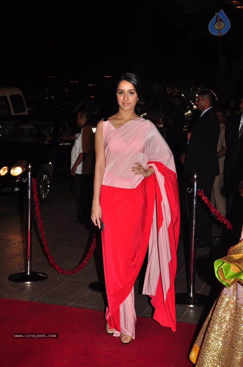 Top Celebs at Arpita Khan Wedding Reception 03 - 261 / 268 photos