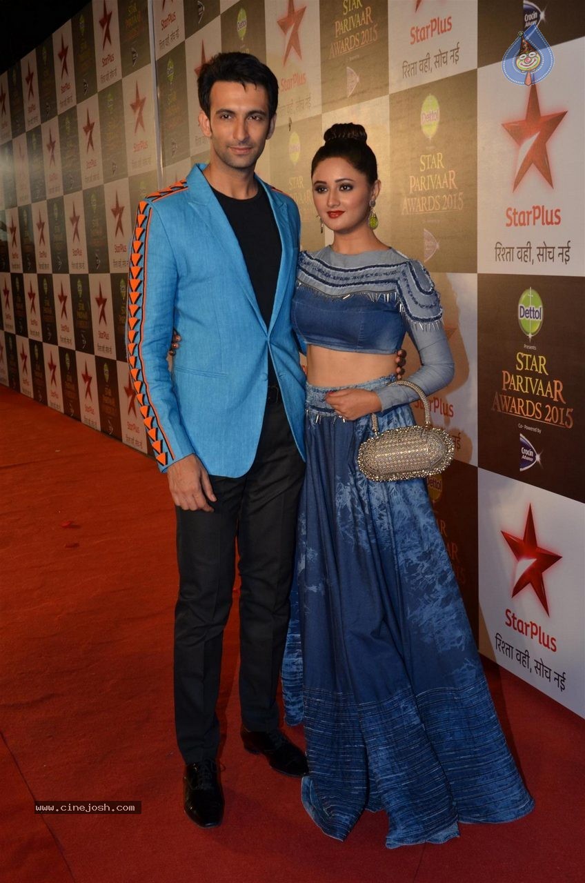 Top TV Celebs at the Star Parivaar Awards 2015 - 64 / 64 photos