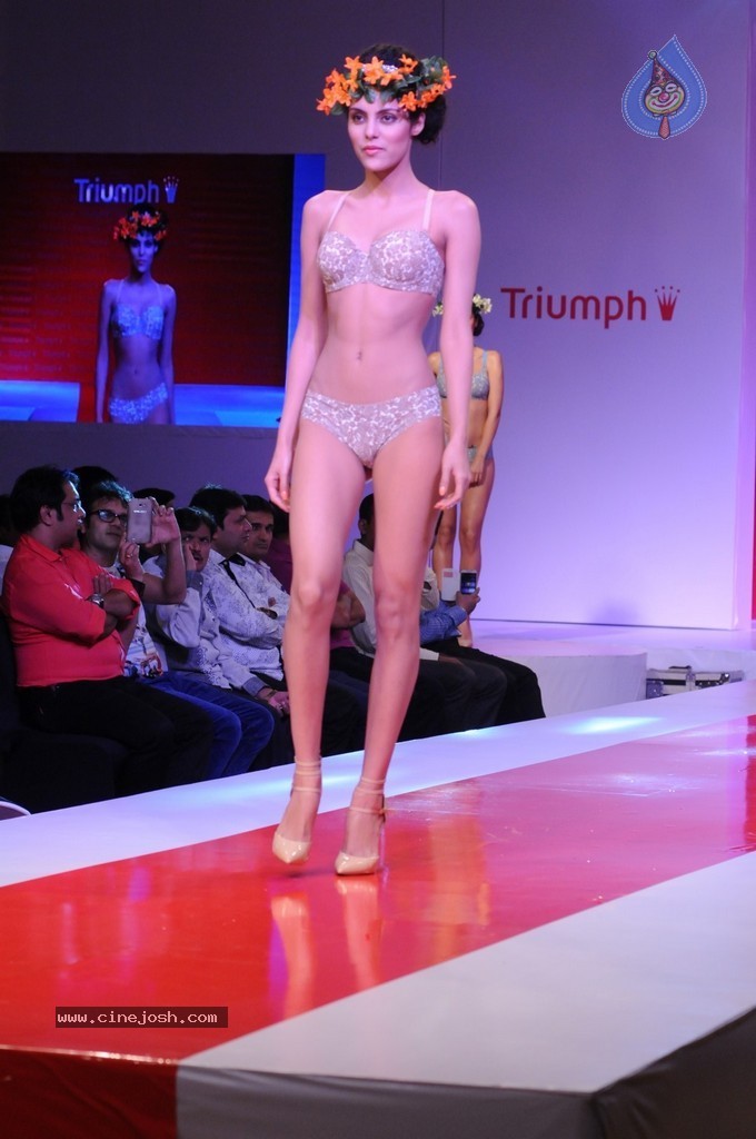 Triumph Bikini Fashion Show - 13 / 32 photos