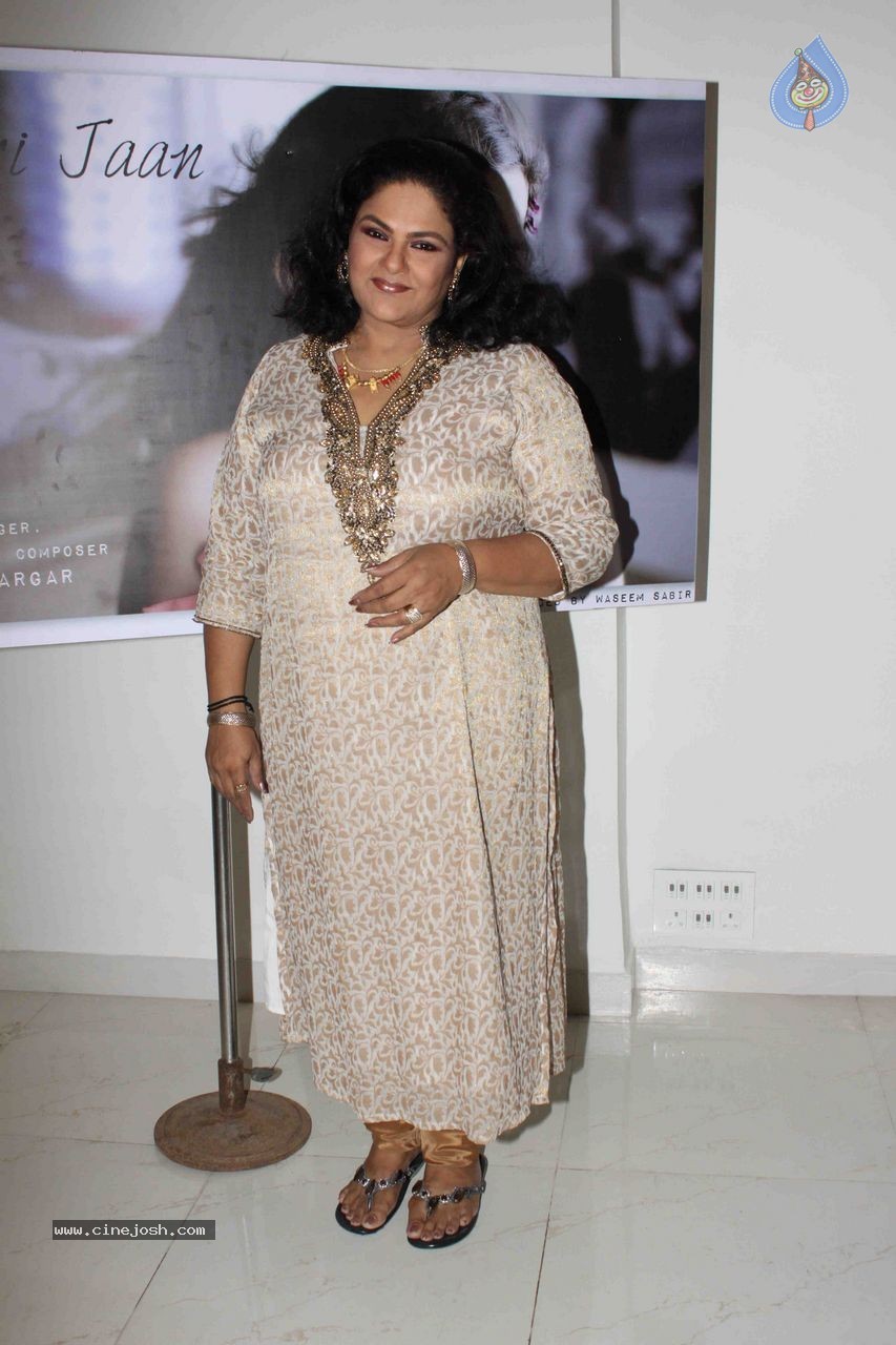 TV Celebs at O Meri Jaan Music Video Shoot - 11 / 39 photos