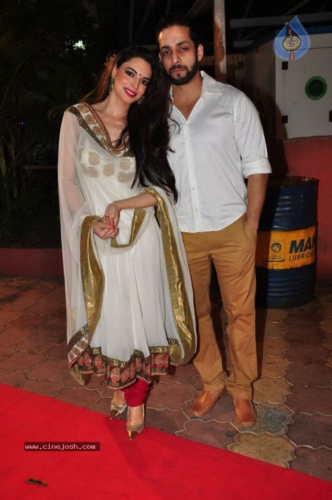 Udita Goswami & Mohit Suri Wedding Ceremony - 63 / 81 photos