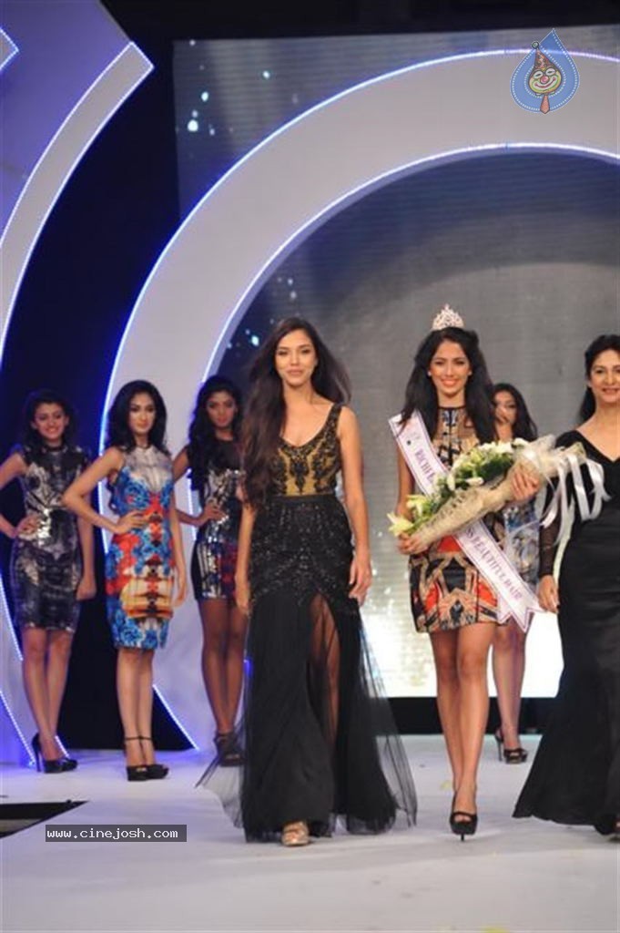 Unveiling of Miss India 2014 Crown - 43 / 65 photos