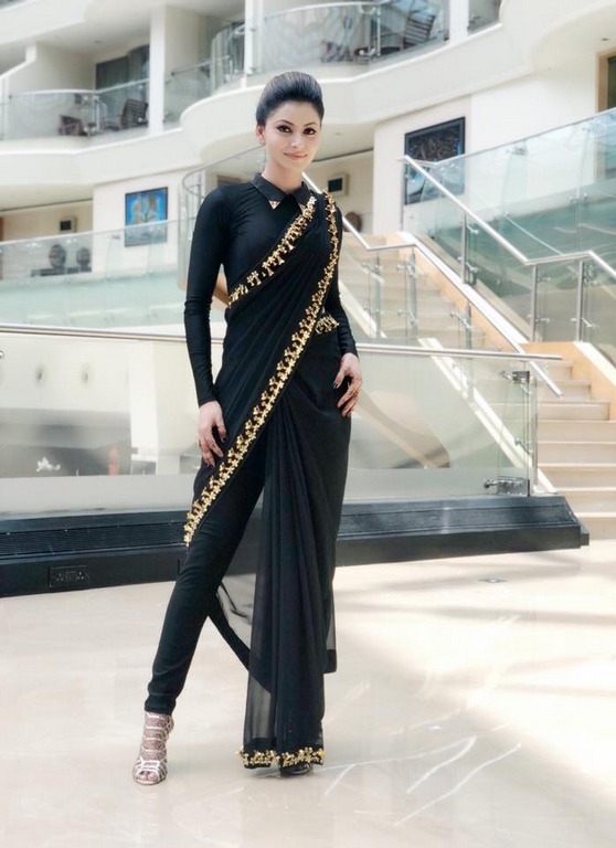Urvashi Rautela Latest Photos - 1 / 4 photos