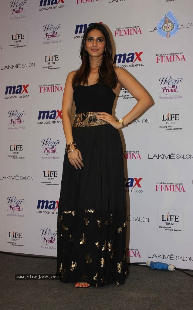 Vaani Kapoor at Max Fashion Collection Launch - 32 / 35 photos