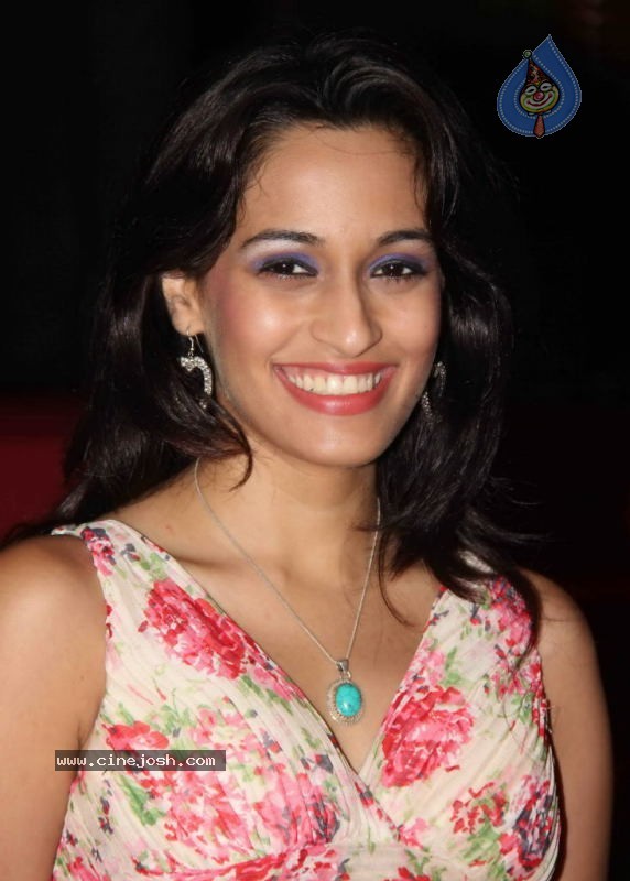 Vaibhavi Merchants Taj Express Musical Event - 34 / 65 photos