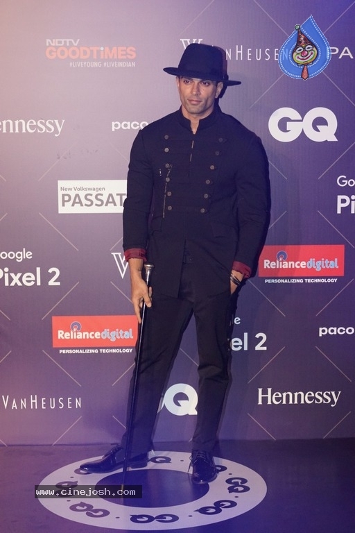 Van Heusen GQ Fashion Nights 2017 - 18 / 52 photos