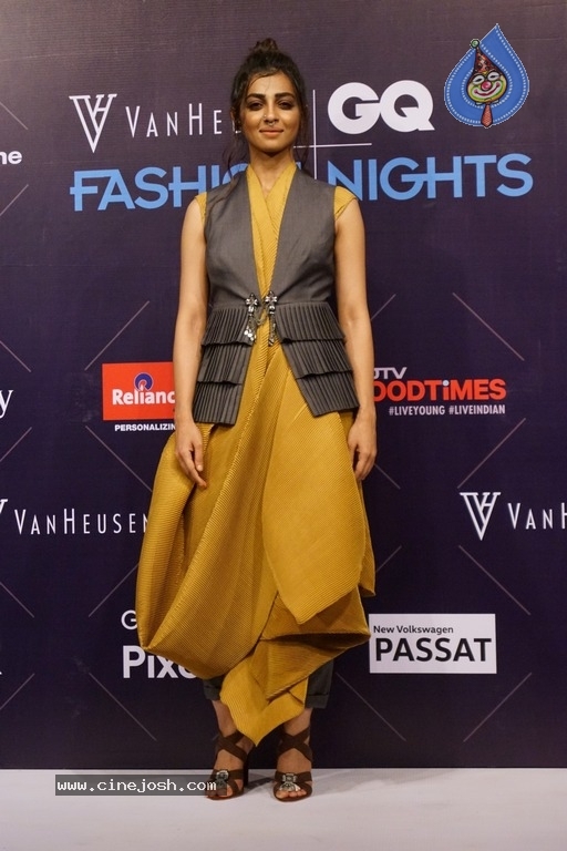 Van Heusen GQ Fashion Nights 2017 - 51 / 52 photos