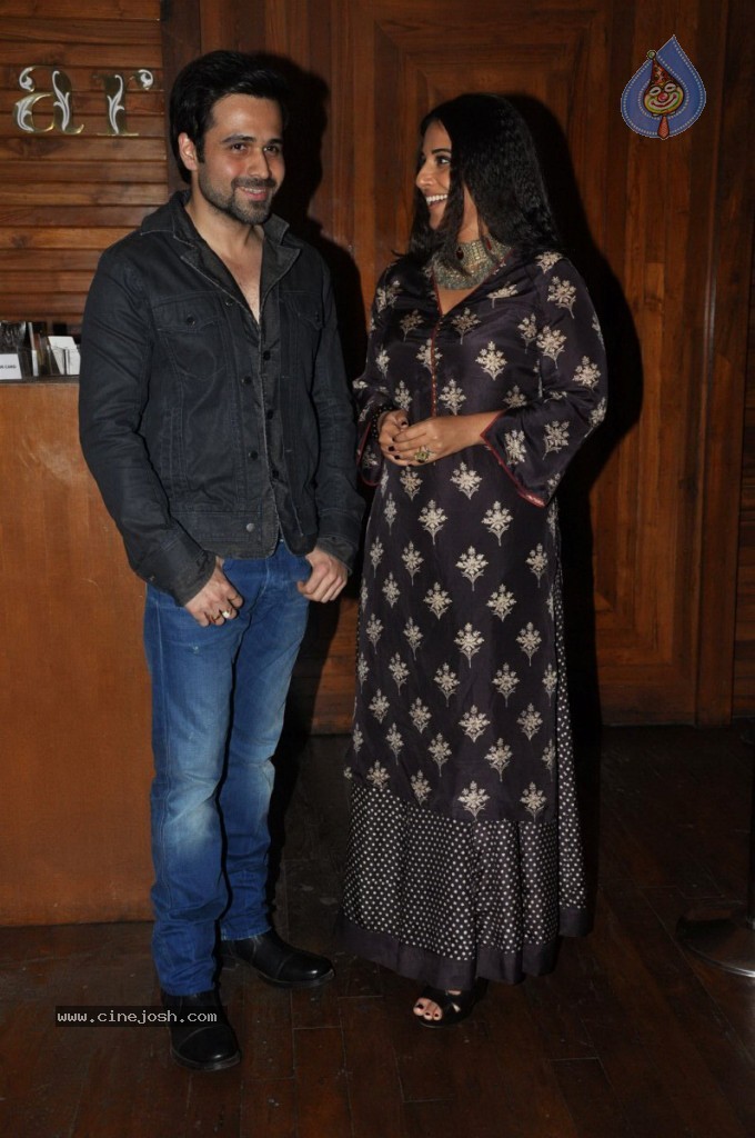 Vidya Balan at Film Ghanchakkar Wrap Party - 29 / 42 photos