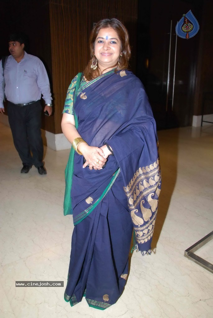 Vidya Balan at Tera Bayaan Ghalib Album Launch - 43 / 48 photos