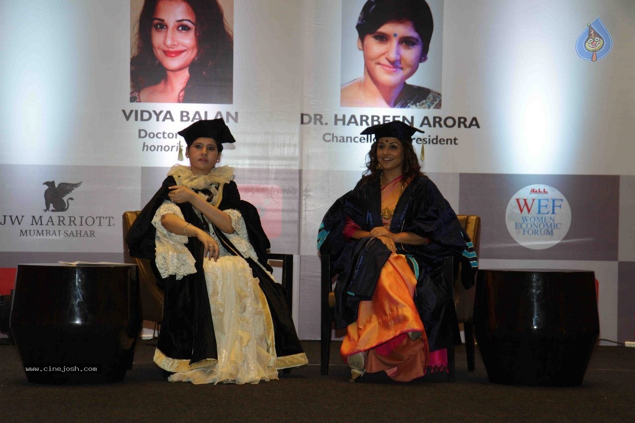 Vidya Balan Honoured With Doctor of Arts Honoris Causa Degree - 51 / 54 photos