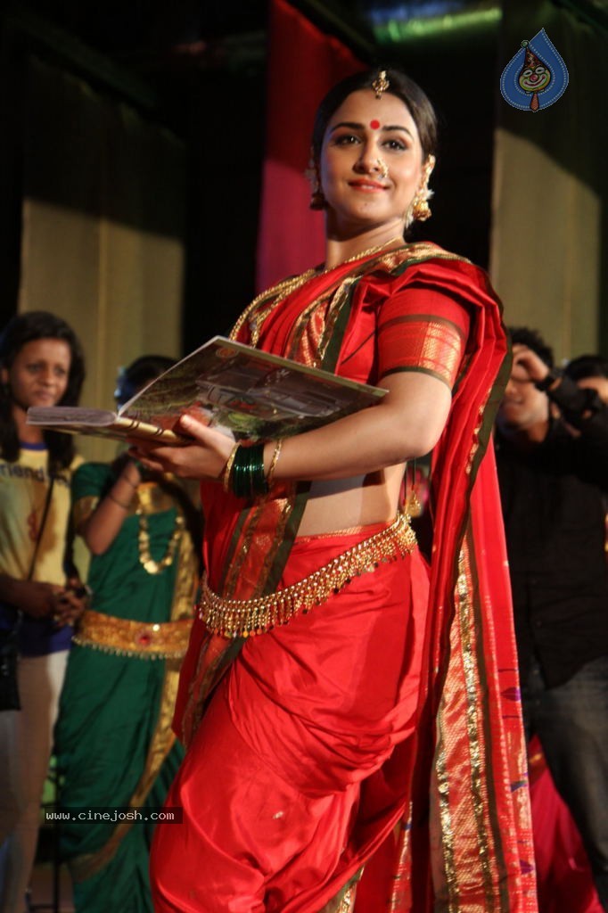 Vidya Balan Launches Ferrari Ki Sawaari Movie Song - 19 / 44 photos
