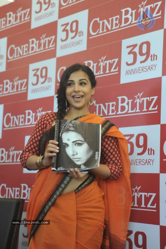 Vidya Balan Unveils Cine Blitz 39th Anniversary Issue - 12 / 57 photos