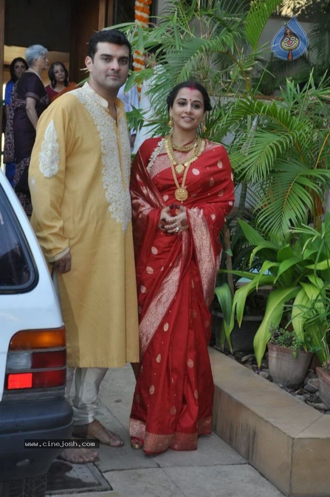 Vidya Balan Wedding Ceremony - 3 / 83 photos