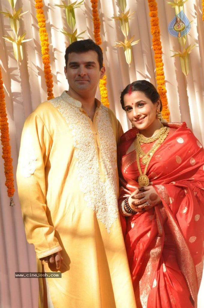 Vidya Balan Wedding Ceremony - 8 / 83 photos