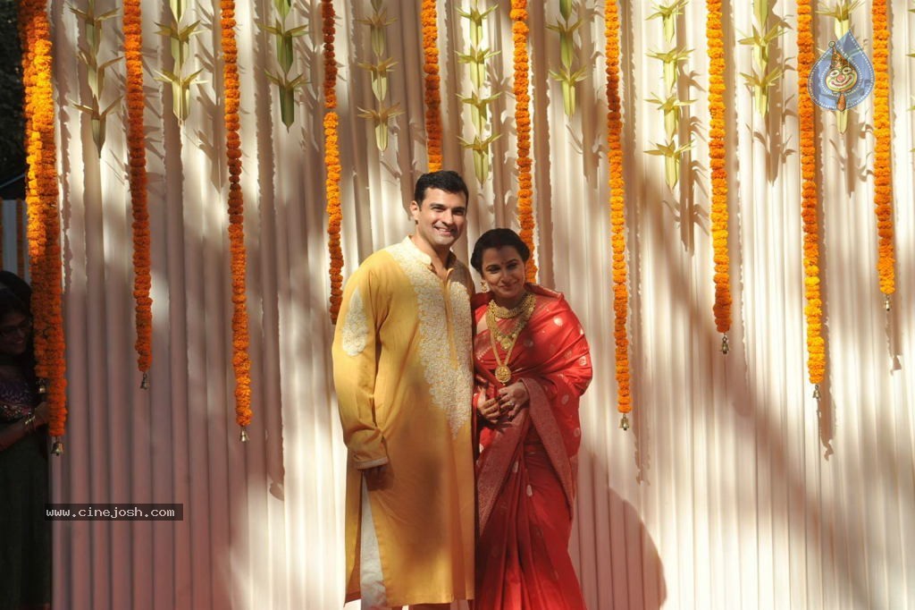 Vidya Balan Wedding Ceremony - 50 / 83 photos