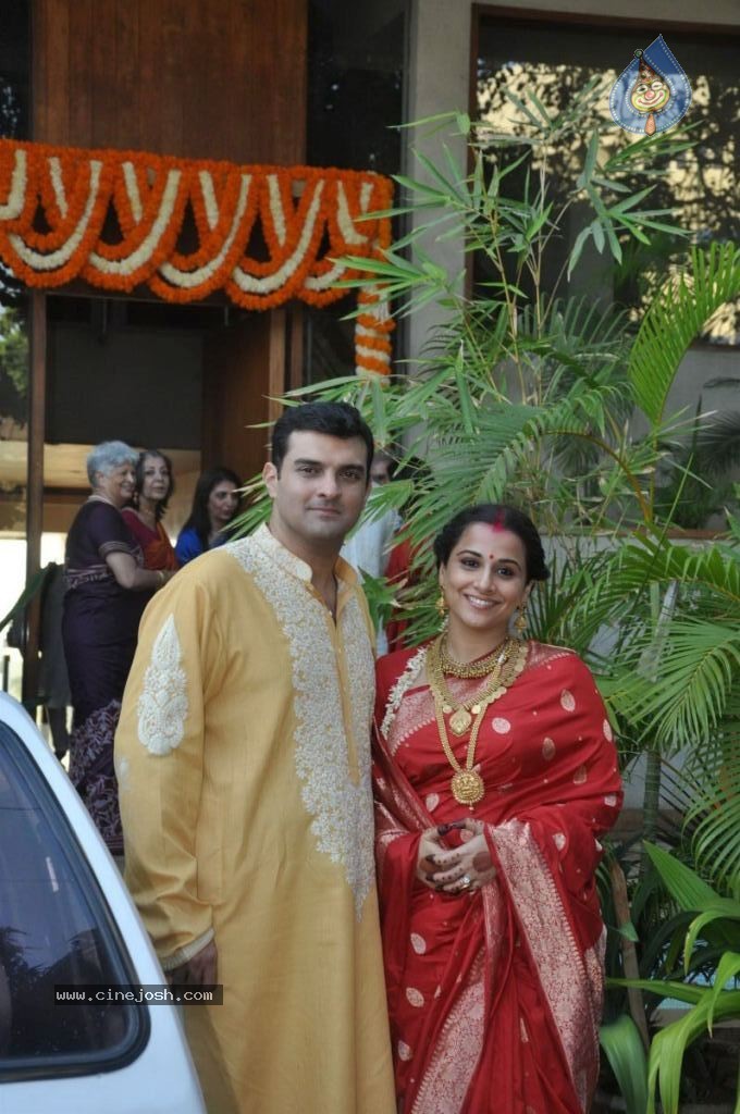Vidya Balan Wedding Ceremony - 82 / 83 photos