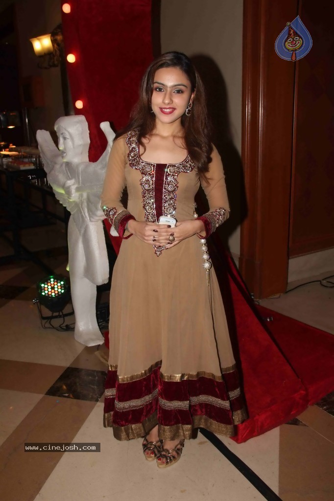 Vijay Kalanatri Son Sangeet Ceremony - 44 / 98 photos