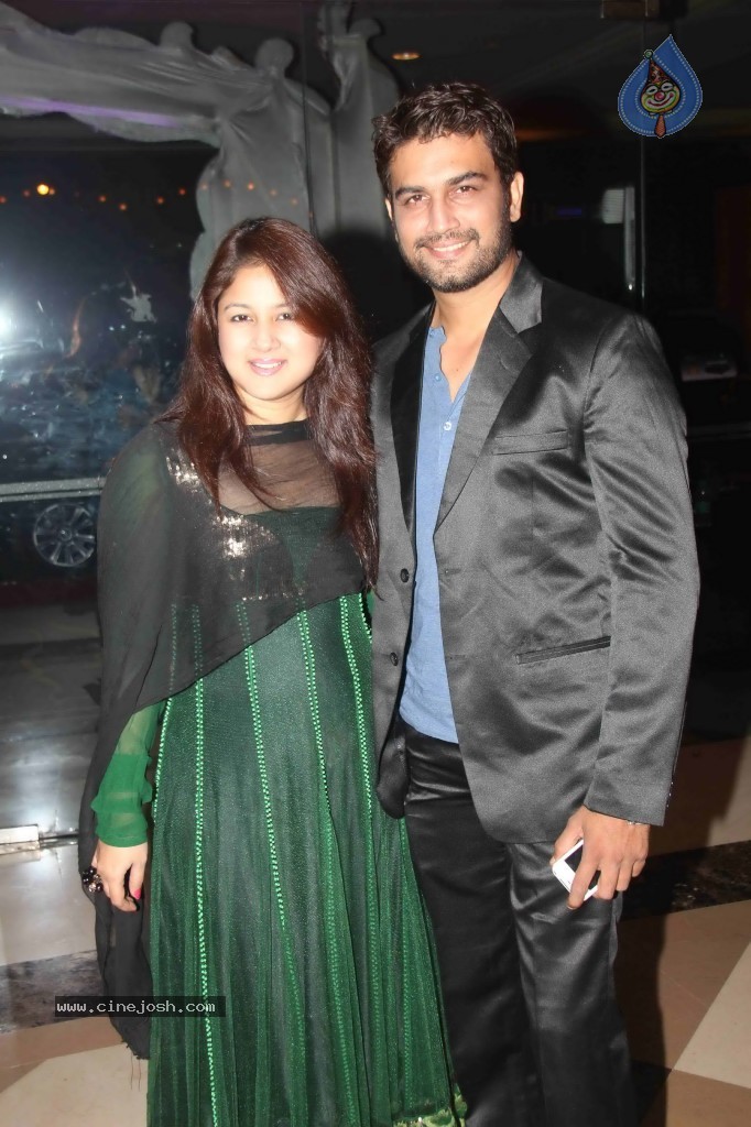 Vijay Kalanatri Son Sangeet Ceremony - 85 / 98 photos
