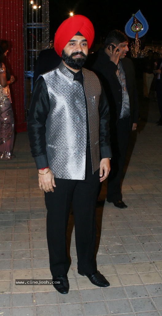Vikaas Kalantri and Priyanka Chibber Wedding Reception - 40 / 148 photos