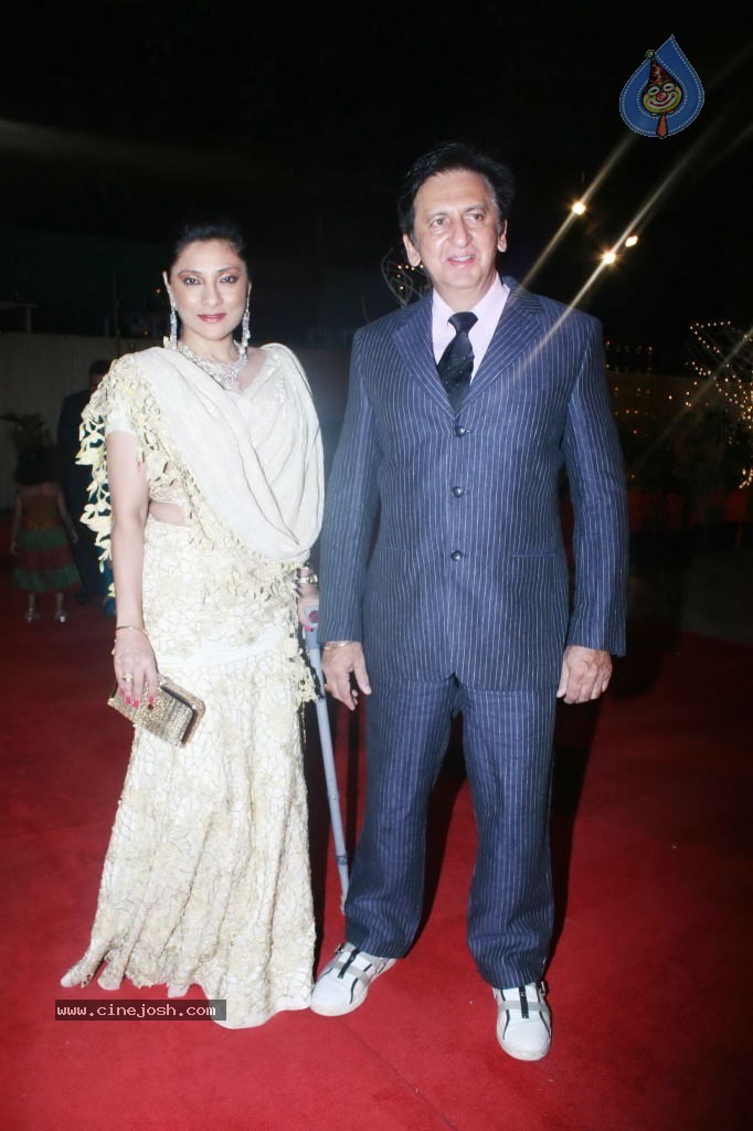 Vikaas Kalantri and Priyanka Chibber Wedding Reception - 106 / 148 photos