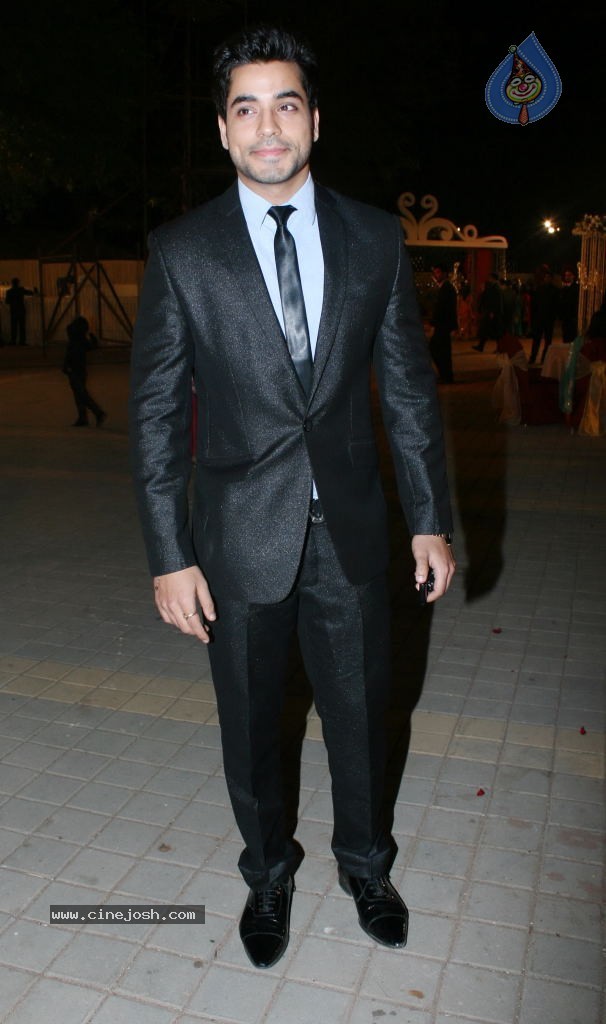 Vikaas Kalantri and Priyanka Chibber Wedding Reception - 147 / 148 photos