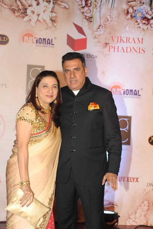 Vikram Phadnis 25 years Completion Fashion Show - 46 / 91 photos