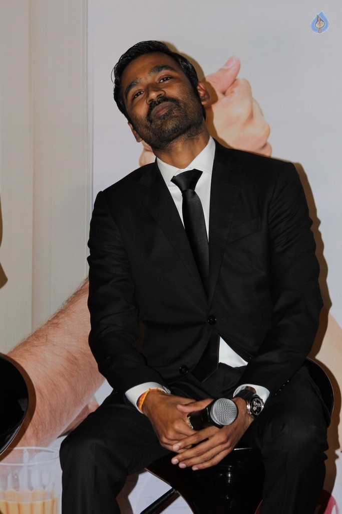 VIP 2 Movie Audio Launch Photos - 14 / 32 photos