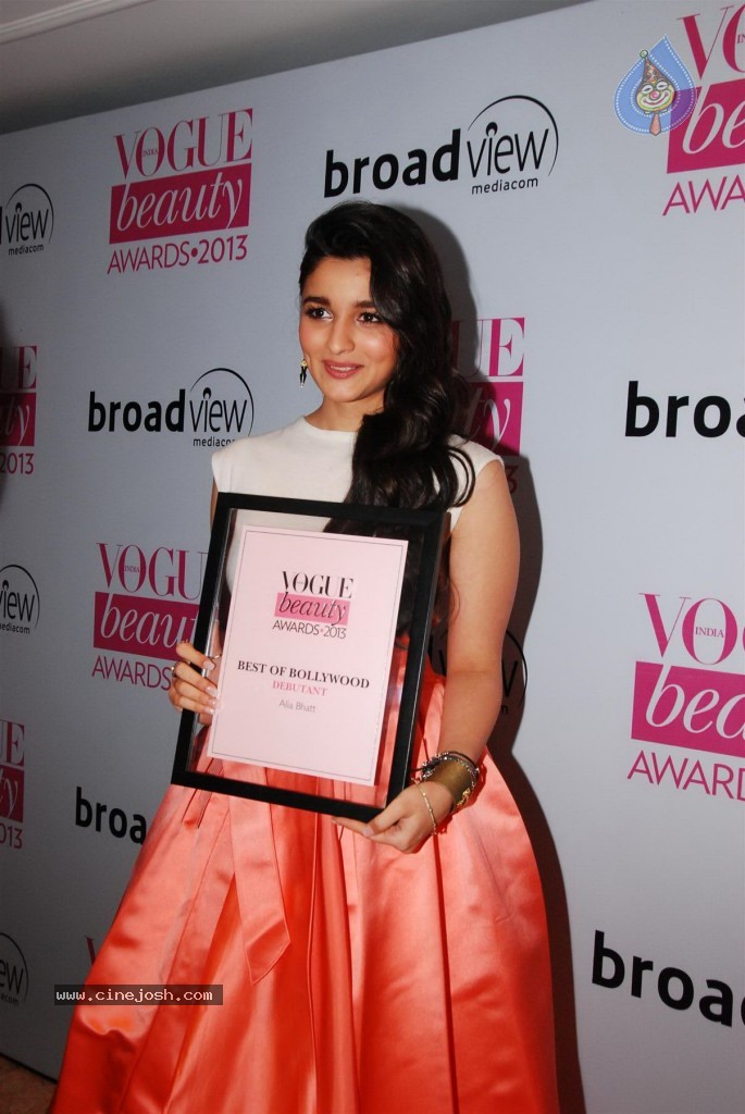 Vogue Beauty Awards 2013 - 83 / 258 photos