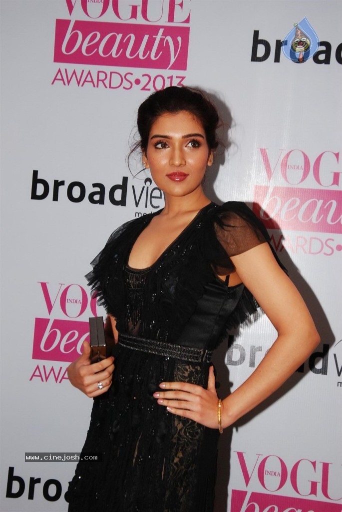 Vogue Beauty Awards 2013 - 184 / 258 photos