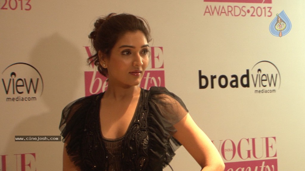 Vogue Beauty Awards 2013 - 226 / 258 photos