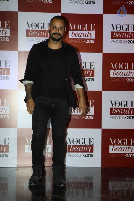Vogue India Beauty Awards 2015 - 24 / 41 photos