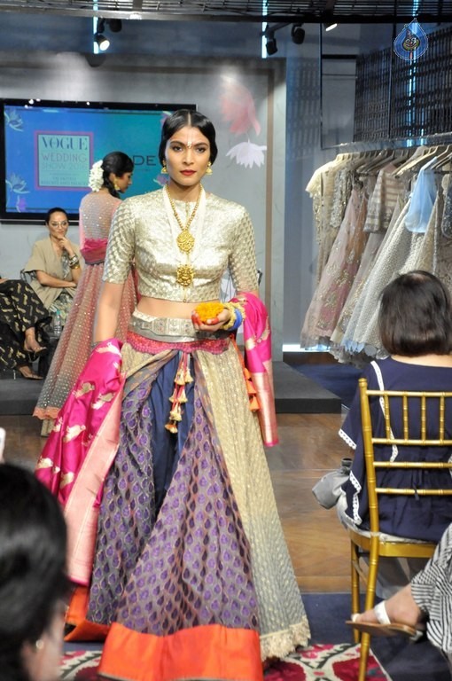 Vogue Wedding Show 2016 Prelude with Sayani Gupta - 28 / 42 photos