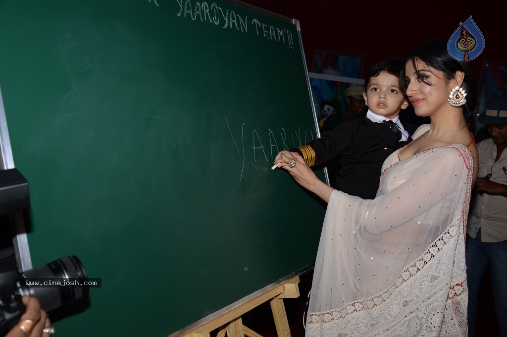 Yaariyan 1st Look Launch Event - 20 / 54 photos