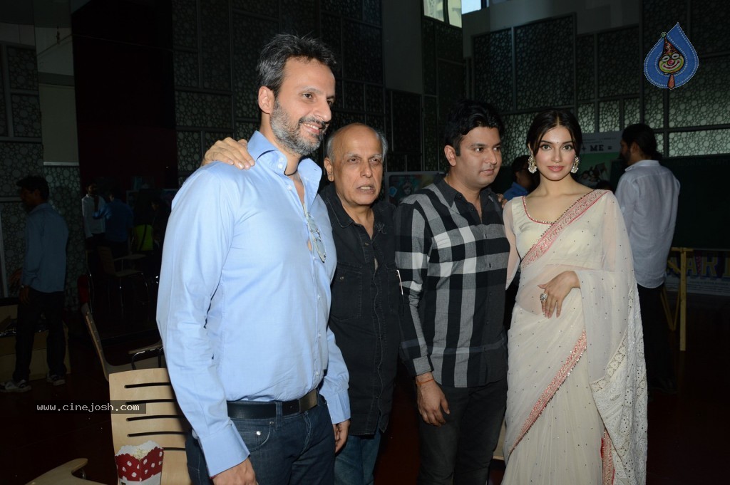 Yaariyan 1st Look Launch Event - 37 / 54 photos