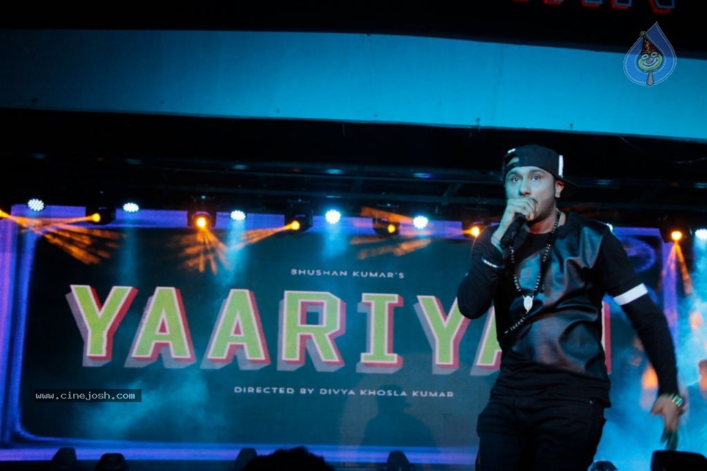 Yaariyan Concert n Music Launch - 47 / 67 photos