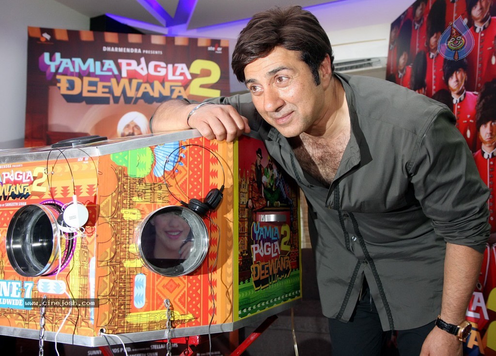 Yamla Pagla Deewana 2 Film 1st Look Launch - 21 / 43 photos